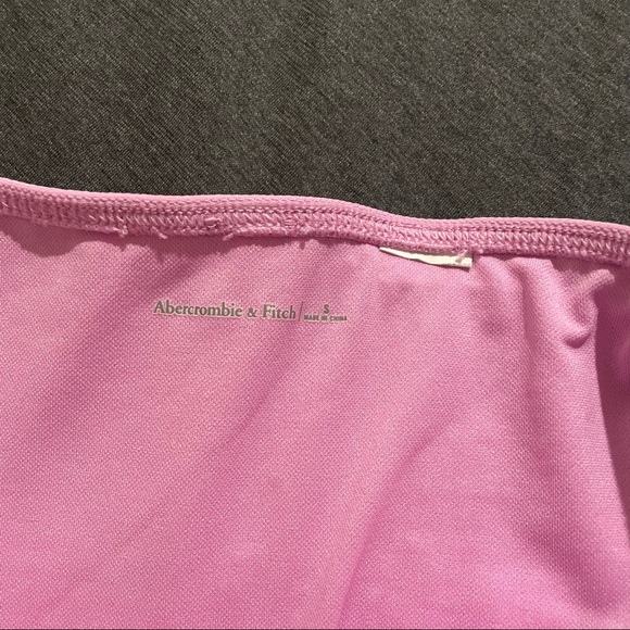 Pink Bikini - Picture 4 of 4